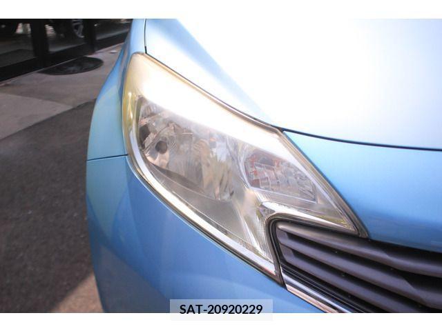 Nissan NOTE 2013-09 242696-10