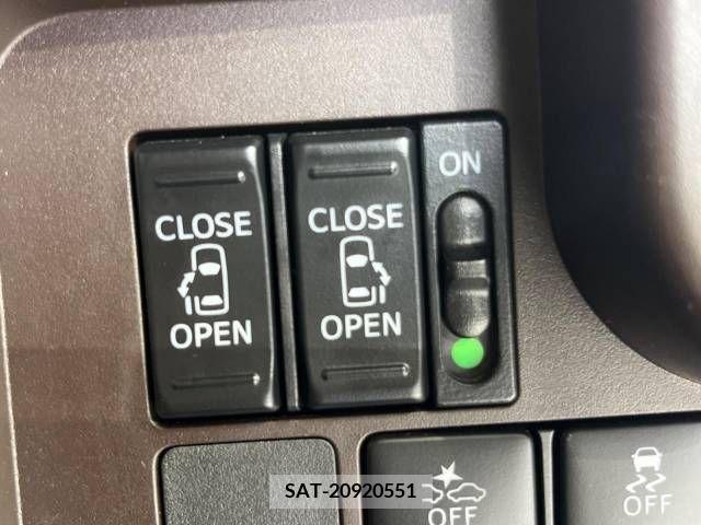 Toyota ROOMY 2019-06 329406-4