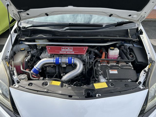 Toyota PRIUS 2014-01 195492-29