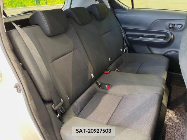 Toyota AQUA 2015-12 292036-9
