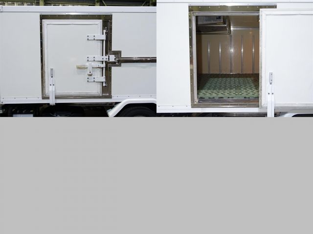 Isuzu ELF TRUCK 2015-05 1051-12