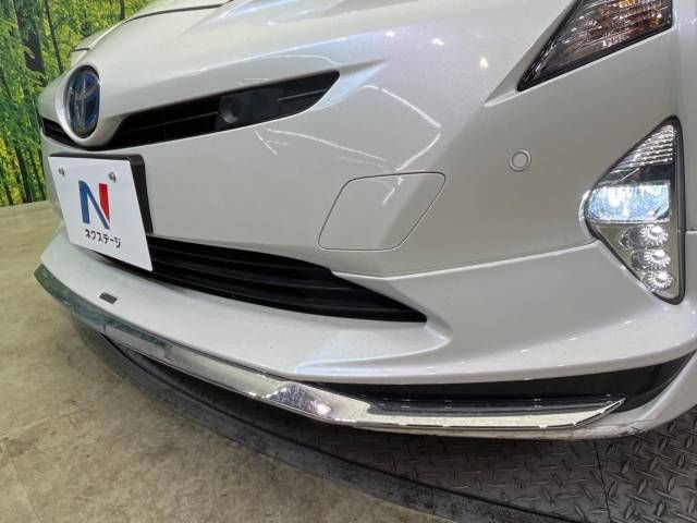 Toyota PRIUS 2016-08 185961-2