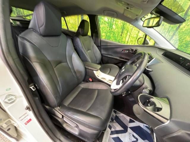 Toyota PRIUS 2016-08 185961-8