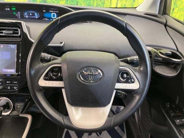 Toyota PRIUS 2016-08 185961-11