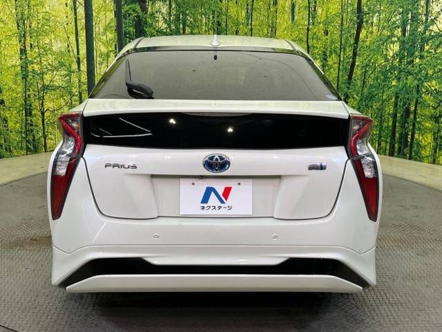 Toyota PRIUS 2016-08 185961-15