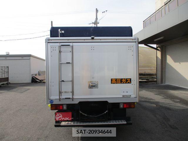 Hino DUTRO 2018-03 296666-3