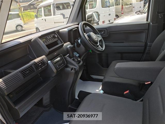 Honda N-VAN 2020-05 280629-1