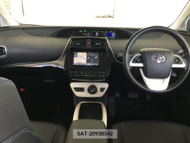 Toyota PRIUS 2016-05 284331-1
