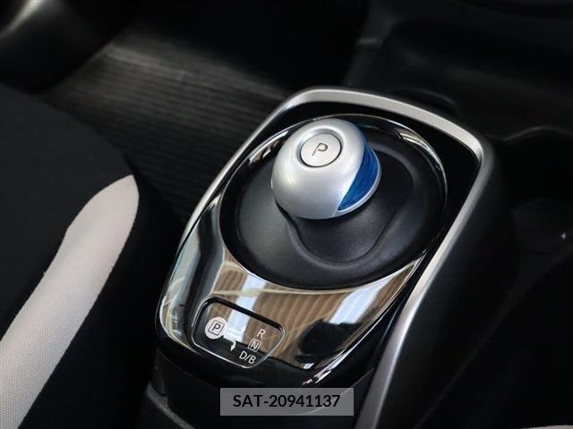 Nissan NOTE 2017-03 341677-13