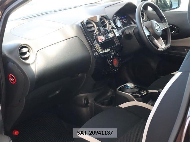 Nissan NOTE 2017-03 341677-22