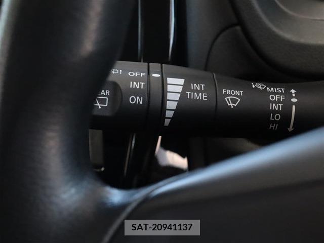 Nissan NOTE 2017-03 341677-16