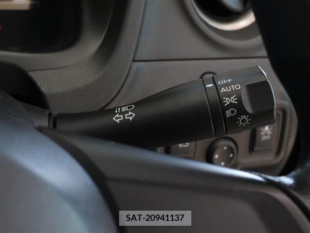 Nissan NOTE 2017-03 341677-17