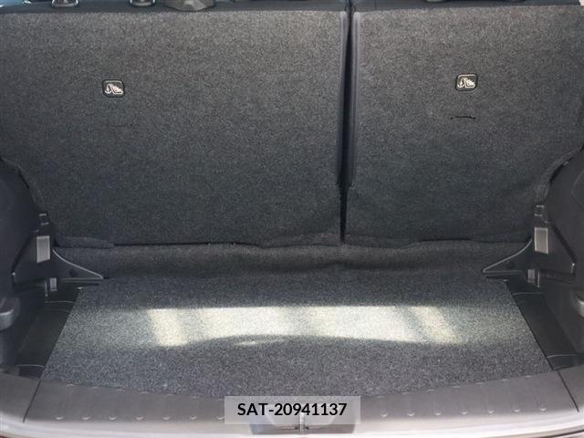 Nissan NOTE 2017-03 341677-24