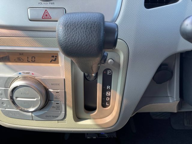 Suzuki WAGON R 2012-06 7035-21