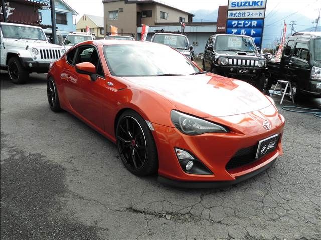 Toyota 86 2012-06 1357-4