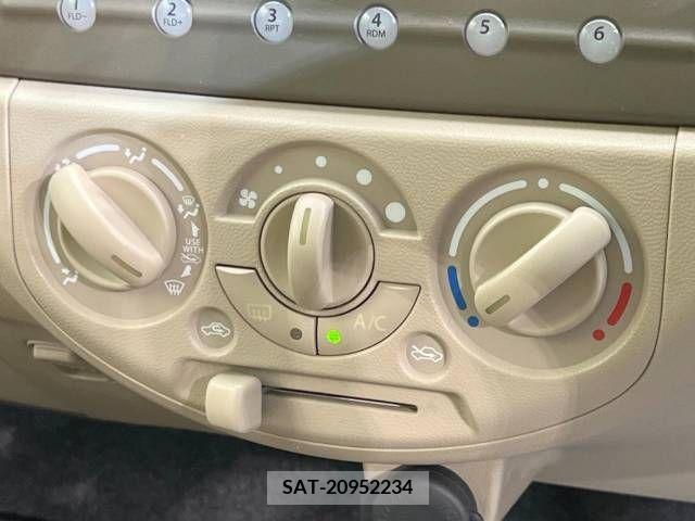 Suzuki ALTO 2012-08 379385-3