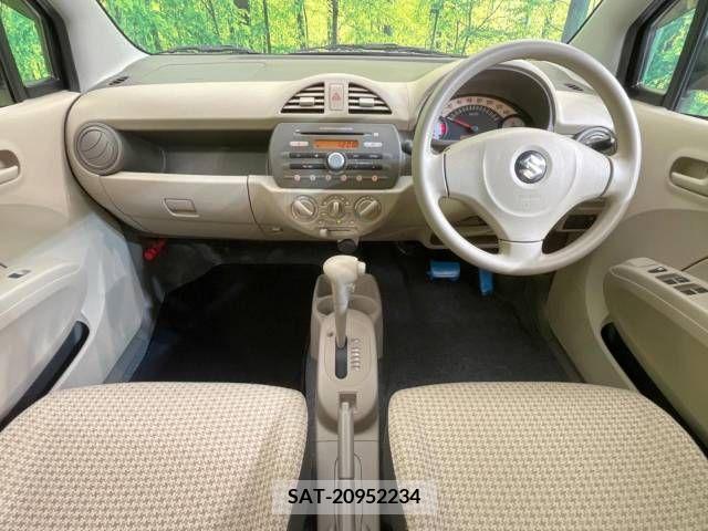 Suzuki ALTO 2012-08 379385-1