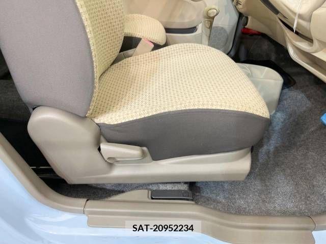 Suzuki ALTO 2012-08 379385-5
