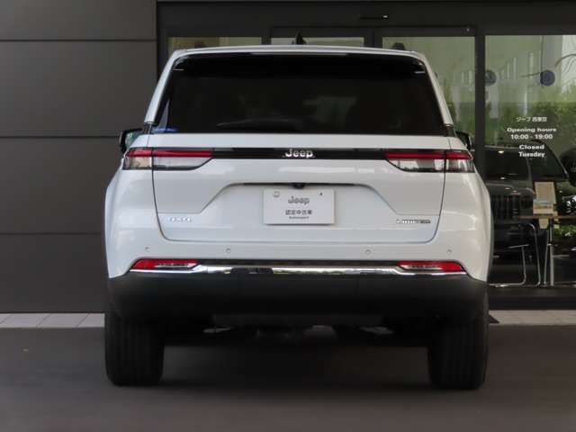 Jeep GRAND CHEROKEE 2023-02 20387-7