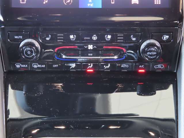 Jeep GRAND CHEROKEE 2023-02 20387-16