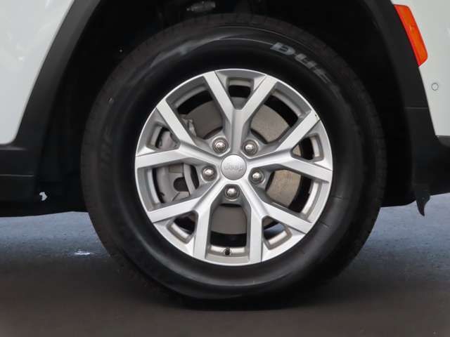 Jeep GRAND CHEROKEE 2023-02 20387-9