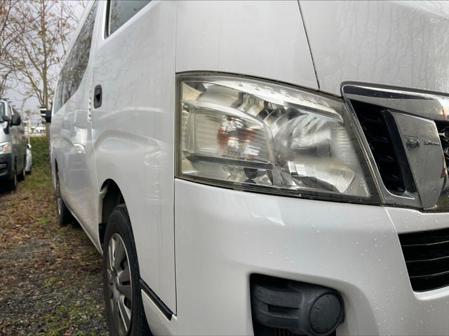 Nissan NV350 Caravan 2013-08 185971-13