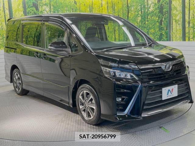 Toyota VOXY 2017-07 228417-16