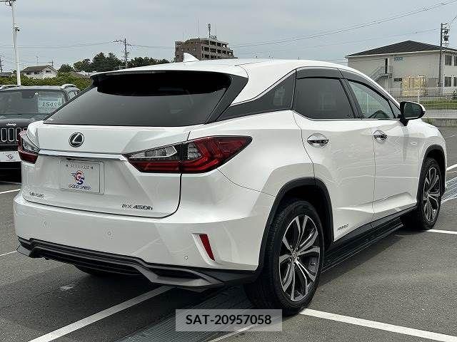 Lexus RX 2016-04 275842-16
