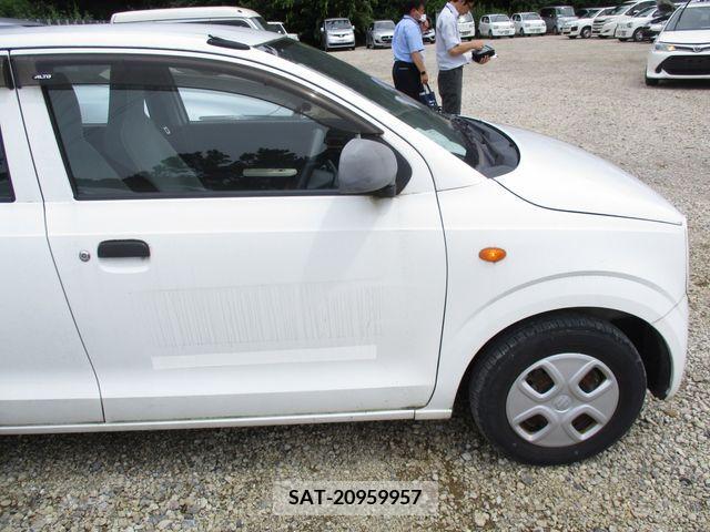 Suzuki ALTO 2017-01 326839-4