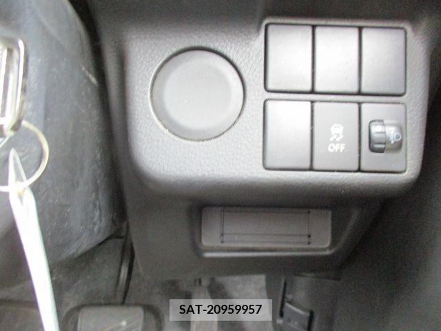 Suzuki ALTO 2017-01 326839-9