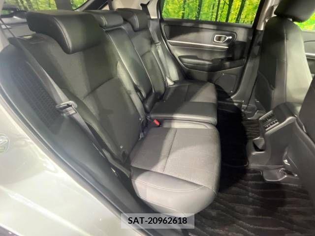 Honda VEZEL 2021-12 369983-9
