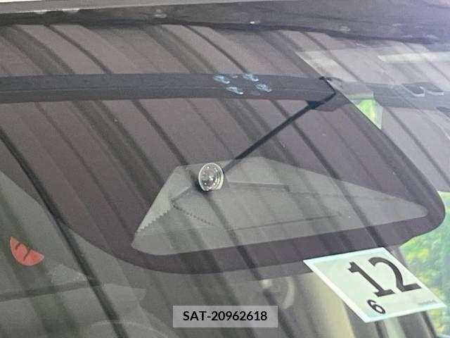 Honda VEZEL 2021-12 369983-4