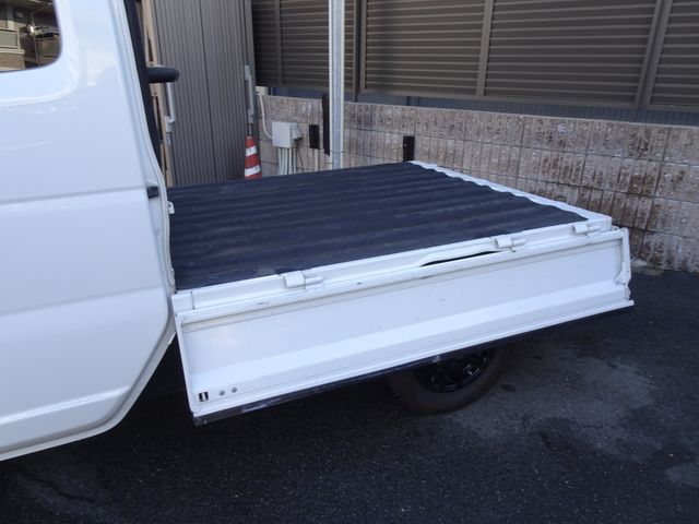 Suzuki CARRY TRUCK 2018-05 29035-20