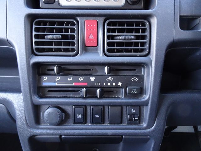 Suzuki CARRY TRUCK 2018-05 29035-26