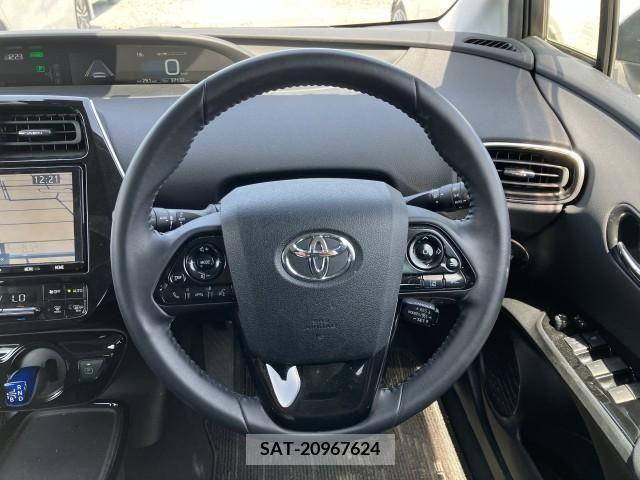 Toyota PRIUS 2020-02 244983-14