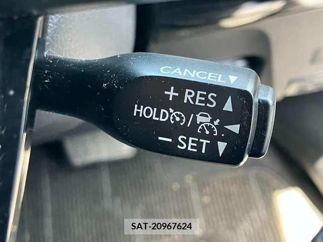 Toyota PRIUS 2020-02 244983-17