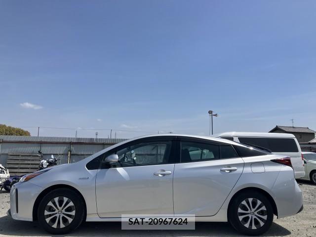 Toyota PRIUS 2020-02 244983-7