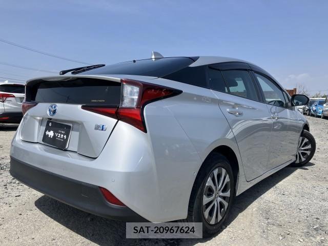 Toyota PRIUS 2020-02 244983-5