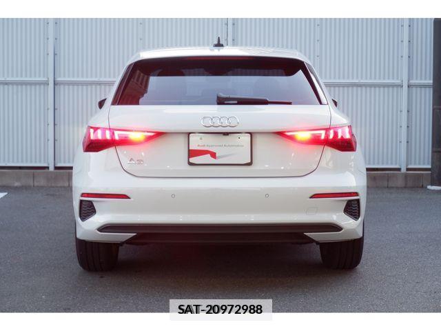 Audi A3 2021-06 318080-3