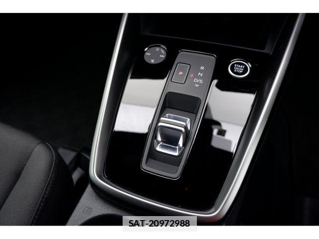 Audi A3 2021-06 318080-15