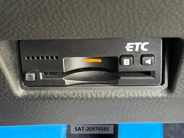 Suzuki SWIFT 2013-05 379030-4
