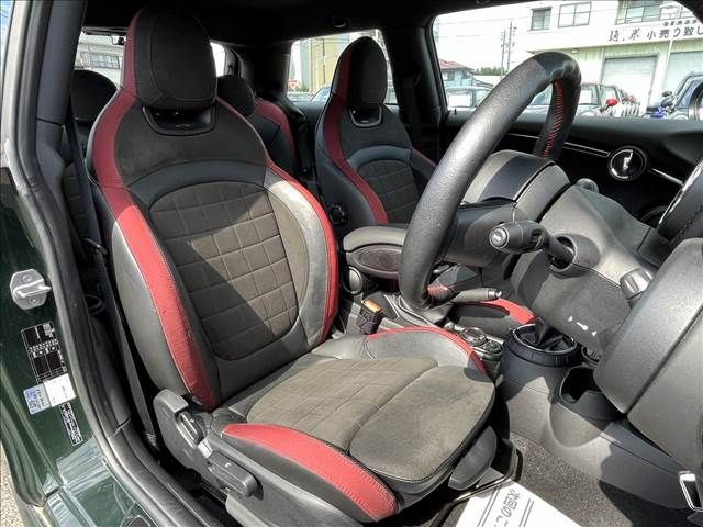 Bmw MINI 2016-04 6893-16