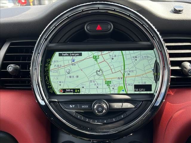 Bmw MINI 2016-04 6893-3