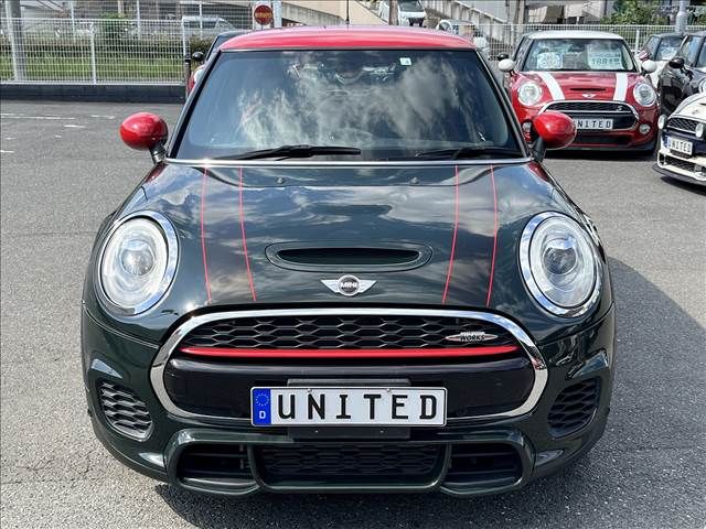 Bmw MINI 2016-04 6893-9