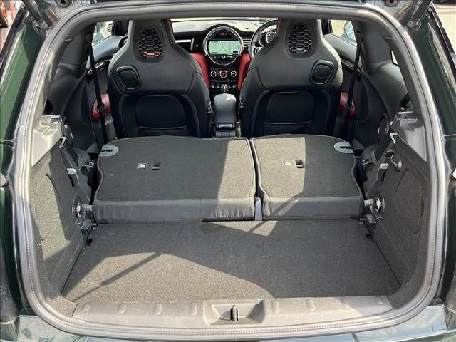 Bmw MINI 2016-04 6893-18