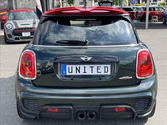 Bmw MINI 2016-04 6893-13