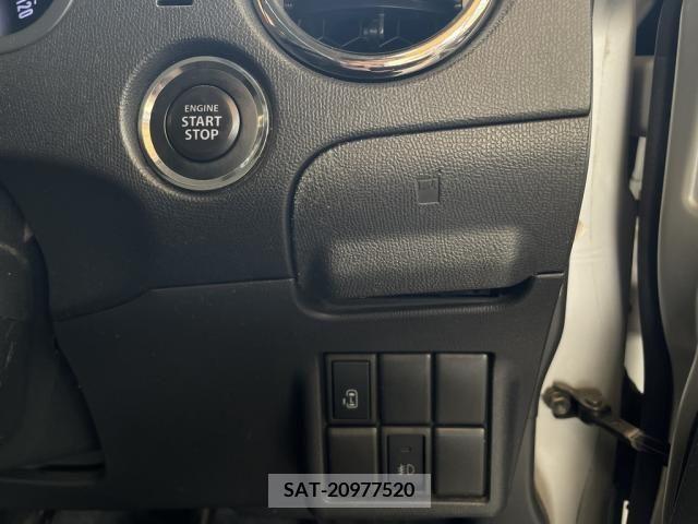 Nissan ROOX 2010-02 354525-29