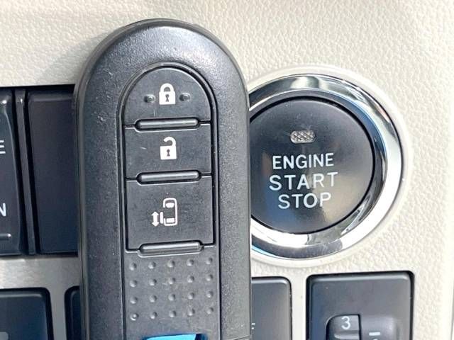 Daihatsu TANTO 2018-08 24719-7