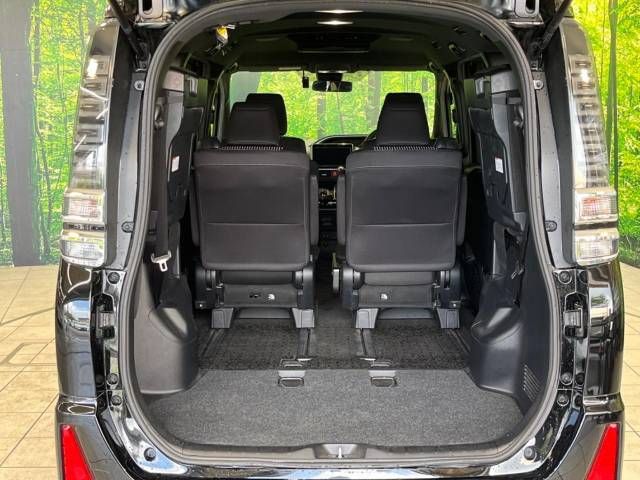 Toyota VOXY 2018-10 5480-10