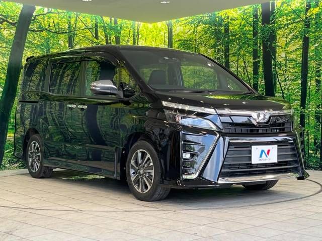 Toyota VOXY 2018-10 5480-16